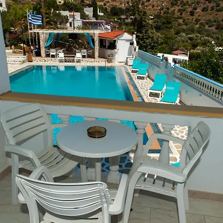 Saraya Aparthotel 2*