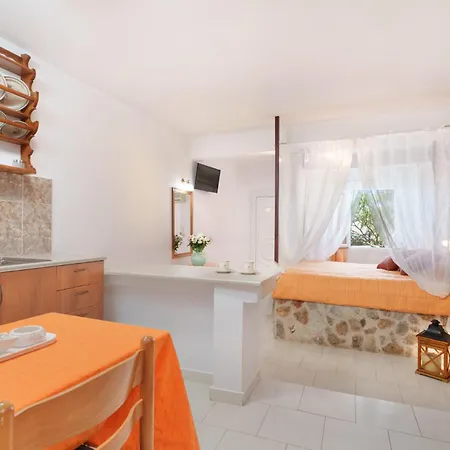 Saraya Lejlighedshotel Alinda (Leros)