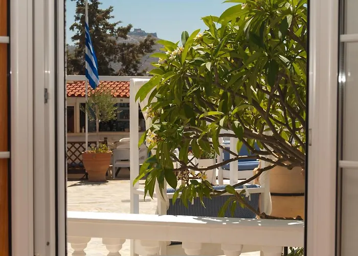 Saraya Alinda (Leros)