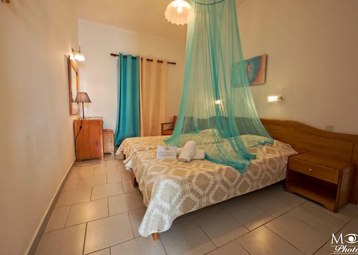 Apart Otel Saraya 4*